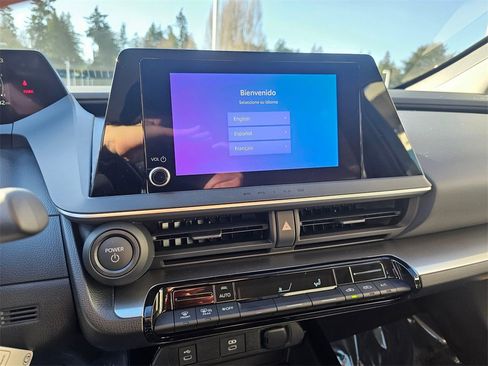 New 2026 Toyota Prius LE image 24