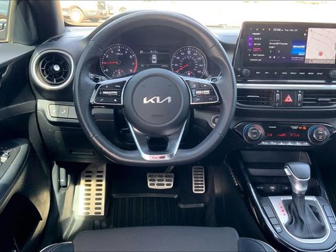Certified 2023 Kia Forte GT-Line image 6
