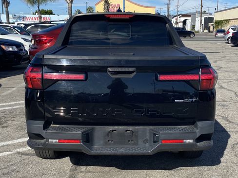 Used 2022 Hyundai Santa Cruz SEL Premium w/ Cargo Package image 6