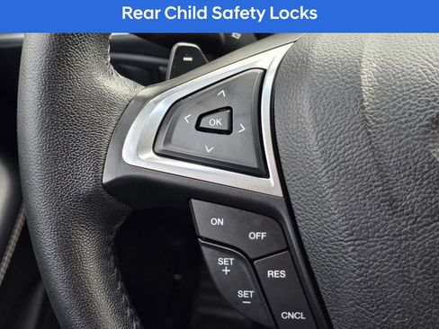 Used 2018 Ford Edge Titanium w/ Equipment Group 301A image 30