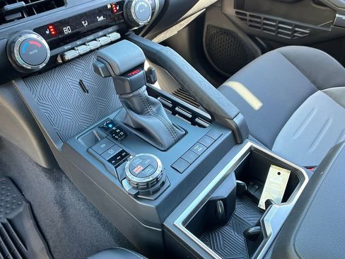 New 2026 Toyota Tacoma TRD Off-Road AWD/4WD image 20