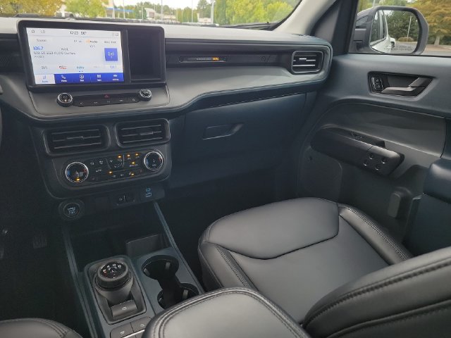 Used 2024 Ford Maverick Lariat w/ Black Appearance Package AWD/4WD image 11