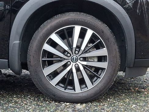 Used 2023 Nissan Pathfinder Platinum w/ Lighting Package (N93) image 8