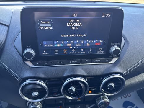 Used 2023 Nissan Sentra SV image 16