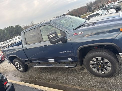Certified 2025 Chevrolet Silverado 2500 LT w/ All Star Edition image 11