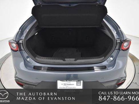Certified 2025 MAZDA MAZDA3 Hatchback w/Premium Plus Pkg AWD/4WD image 34