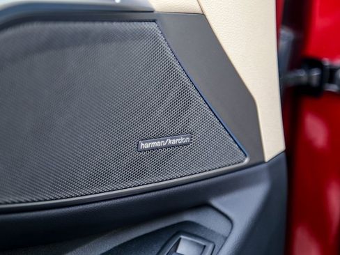 New 2026 BMW 330i xDrive Sedan w/ M Sport Package image 19