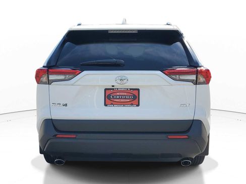 Used 2025 Toyota RAV4 XLE FWD image 5