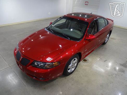 Used 2005 Pontiac Bonneville SLE w/ Premier Edition image 9