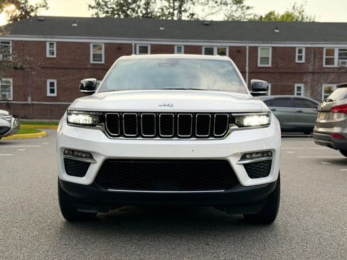Used 2024 Jeep Grand Cherokee Limited 4xe AWD/4WD image 2