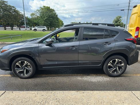Used 2025 Subaru Crosstrek 2.5i Premium AWD/4WD image 7
