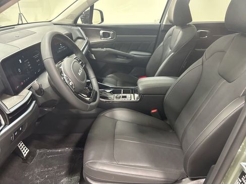 New 2025 Kia Sorento SX image 9