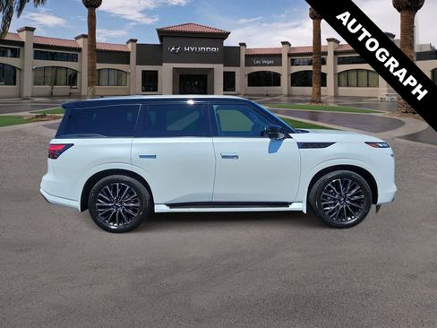 Used 2025 INFINITI QX80 Autograph w/ Autograph Exterior Package AWD/4WD image 9
