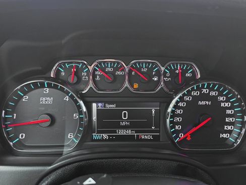 Used 2017 GMC Yukon XL SLT AWD/4WD image 17