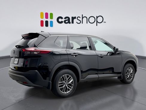 Used 2023 Nissan Rogue S AWD/4WD image 5