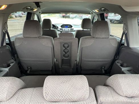 Used 2016 Honda Odyssey EX image 10