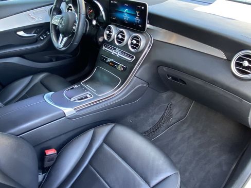 Used 2020 Mercedes-Benz GLC 300 image 31