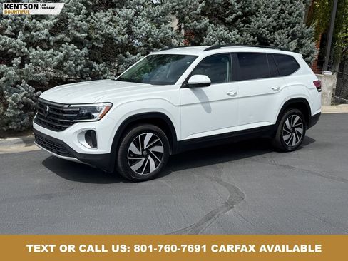 Used 2025 Volkswagen Atlas SE AWD/4WD image 1