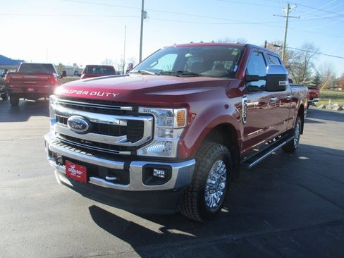 Used 2022 Ford F250 XLT w/ XLT Premium Package image 10