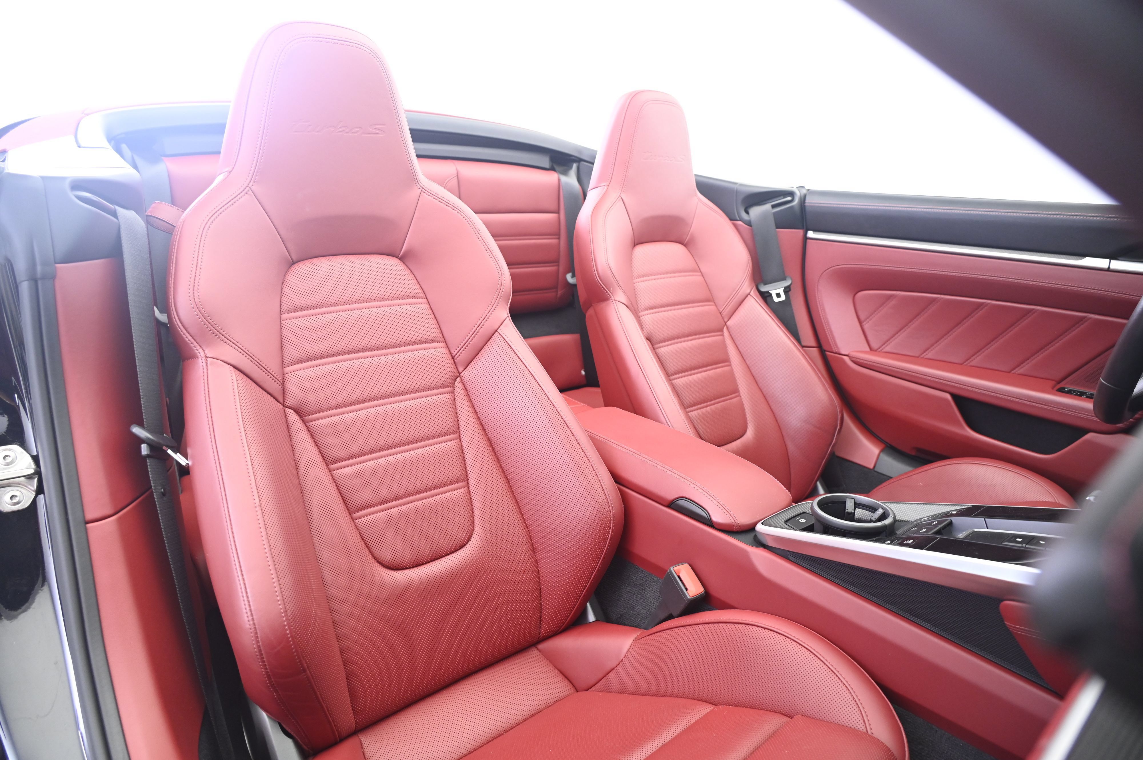 Certified 2021 Porsche 911 Turbo S AWD/4WD image 23
