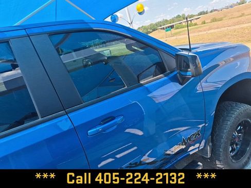 Used 2022 Chevrolet Silverado 1500 RST w/ Z71 Off-Road Package AWD/4WD image 18
