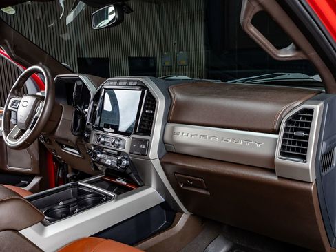 Used 2022 Ford F350 King Ranch w/ Chrome Package image 18