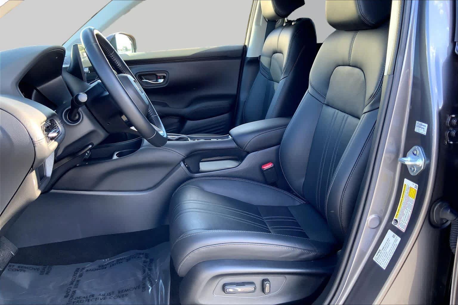 Used 2026 Honda HR-V EX-L image 7