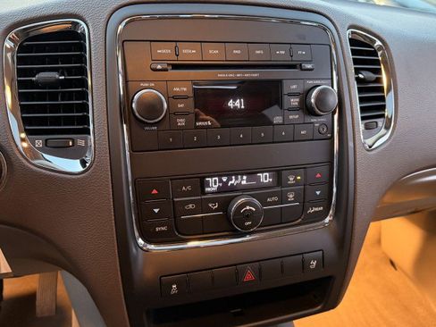 Used 2012 Dodge Durango SXT w/ Trailer Tow Group IV image 21