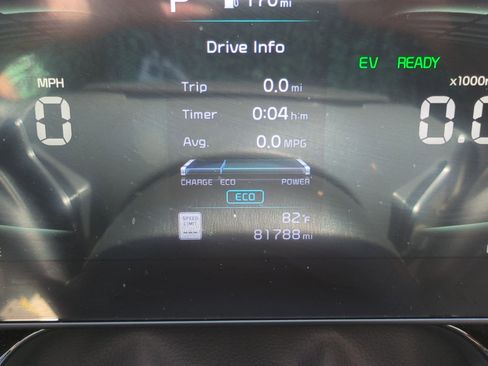 Used 2023 Kia Niro EX Touring image 20