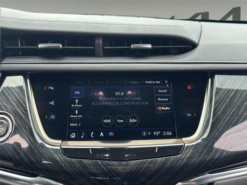 Used 2021 Cadillac XT6 Premium Luxury AWD/4WD image 12