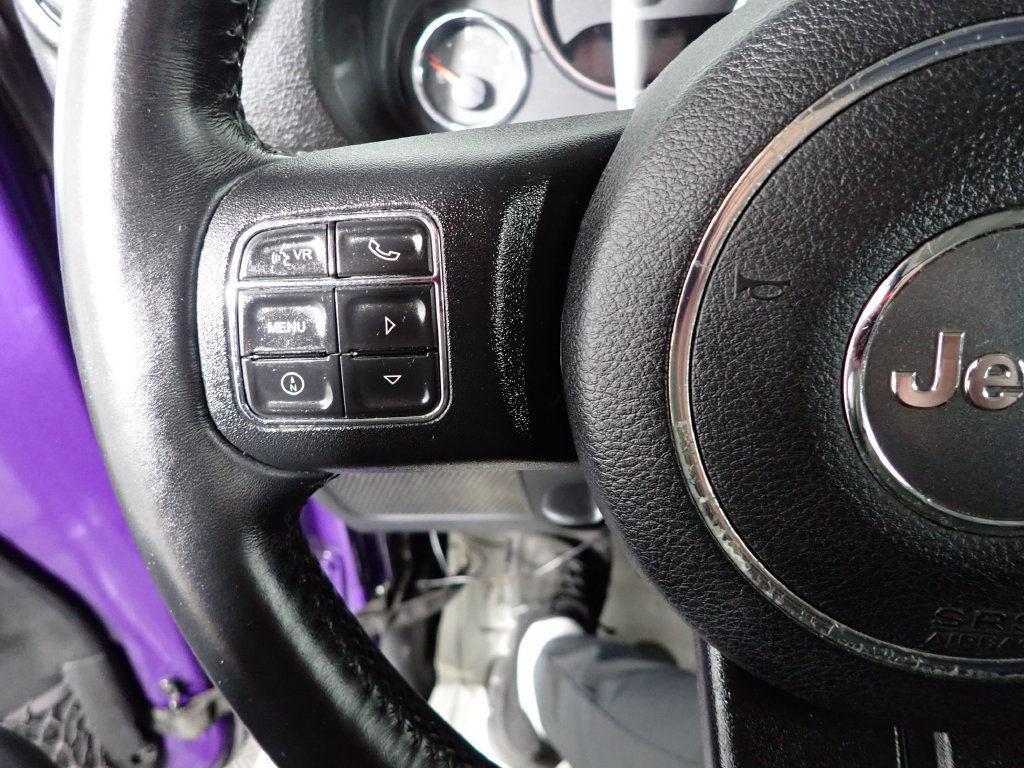 Used 2017 Jeep Wrangler Unlimited Sport w/ Connectivity Group AWD/4WD image 22