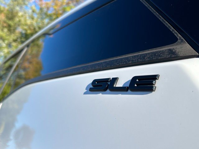 Used 2020 GMC Terrain SLE w/ Driver Convenience Package AWD/4WD image 4