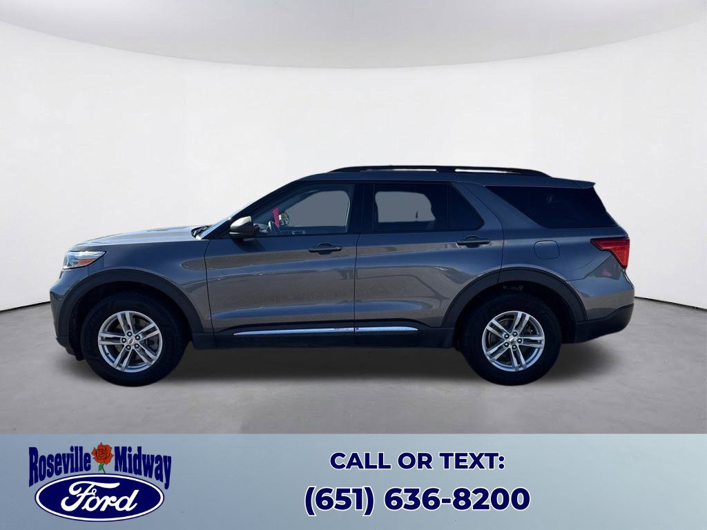 Used 2022 Ford Explorer XLT w/ Equipment Group 202A AWD/4WD image 4