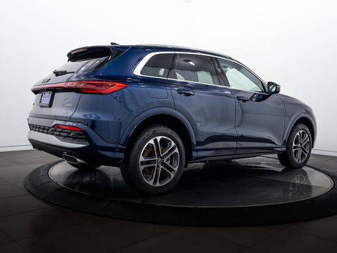 New 2025 Audi Q5 Premium Plus image 4