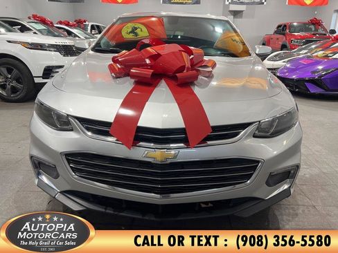 Used 2017 Chevrolet Malibu LT image 7