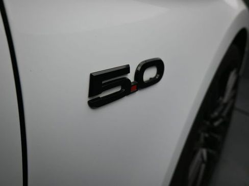 Used 2022 Ford Mustang GT Premium w/ Equipment Group 401A RWD image 11