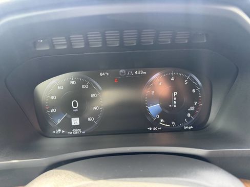 Used 2022 Volvo XC90 T6 Momentum w/ Advanced Package AWD/4WD image 21