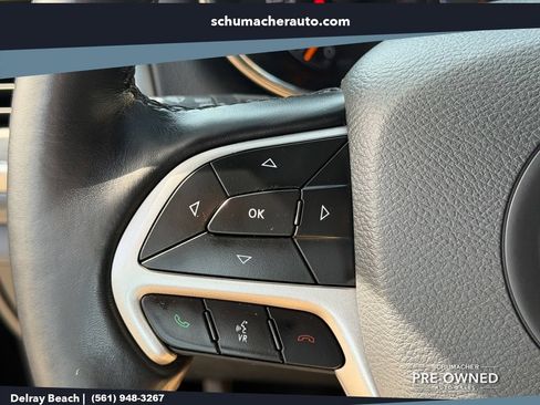 Used 2021 Jeep Grand Cherokee Laredo X RWD image 21