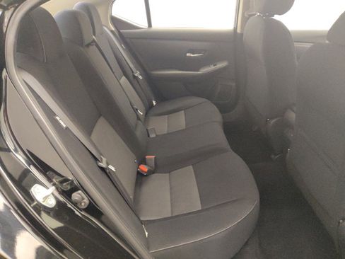 Used 2020 Nissan Sentra SV image 19