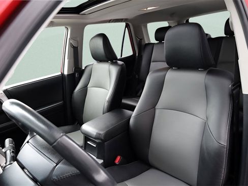 Certified 2022 Toyota 4Runner SR5 Premium w/ Moonroof Package image 18