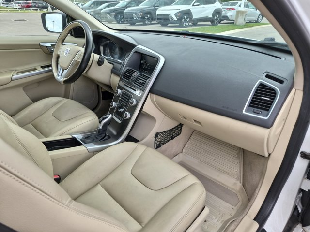 Used 2016 Volvo XC60 T5 Premier FWD image 19