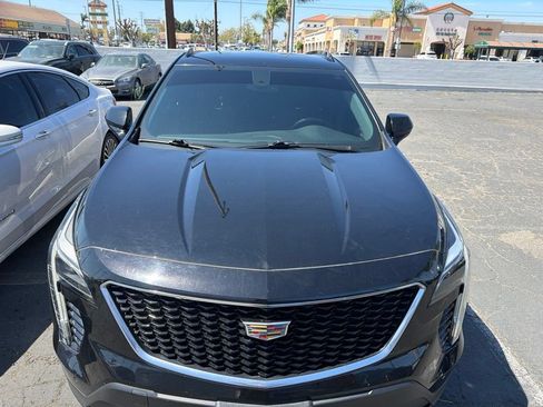 Used 2019 Cadillac XT4 Sport FWD image 2