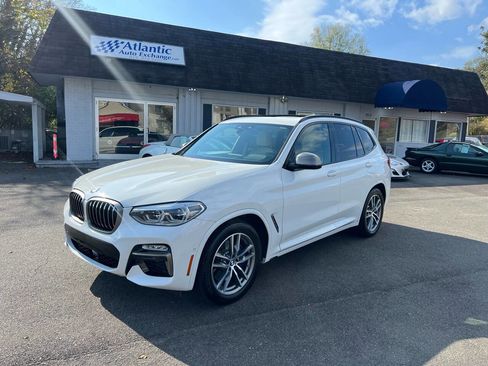 Used 2018 BMW X3 M40i image 3