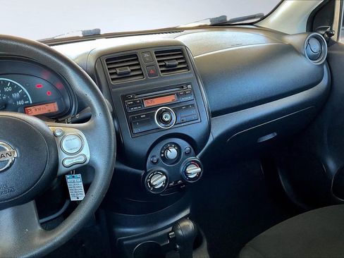 Used 2013 Nissan Versa S Plus image 9
