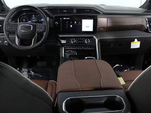 New 2026 GMC Sierra 1500 Denali Ultimate image 13
