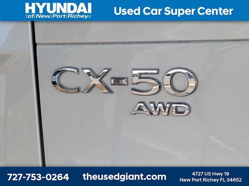 Used 2025 MAZDA CX-50 AWD 2.5 Hybrid w/ Premium Pkg image 14