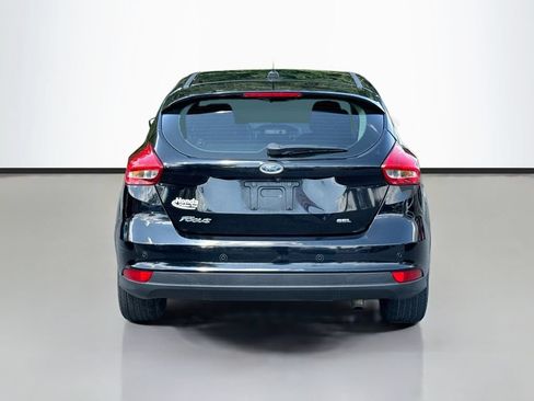 Used 2017 Ford Focus SEL FWD image 6