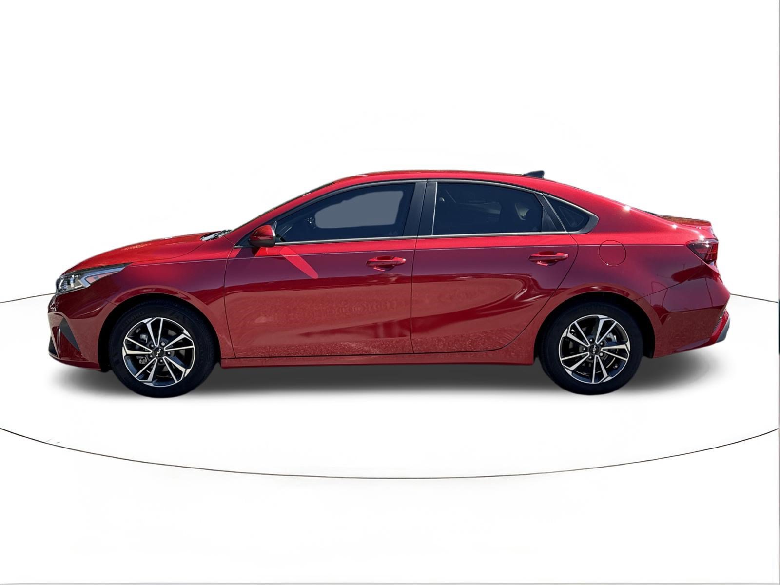 Used 2023 Kia Forte LXS FWD image 6