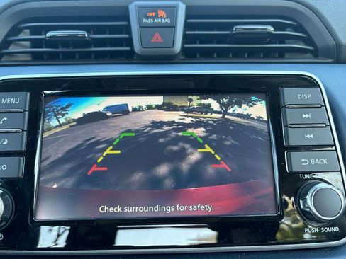 Used 2025 Nissan Versa SV image 22