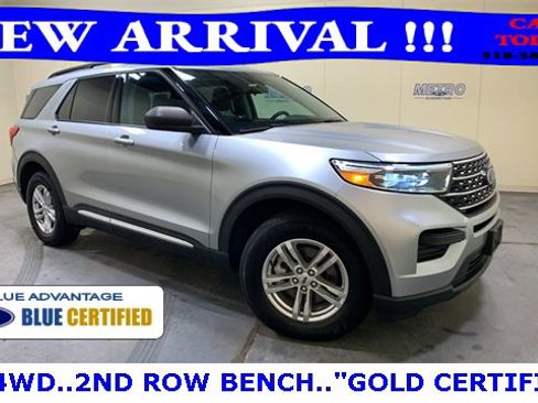 Used 2022 Ford Explorer XLT image 1